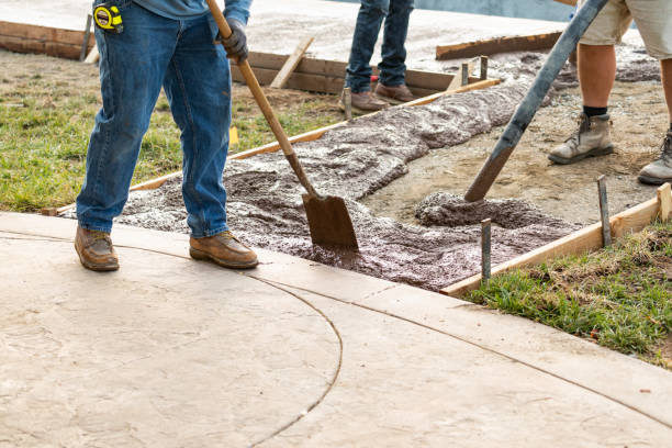 Best Concrete Driveway Installation in Mayflower Village, CA